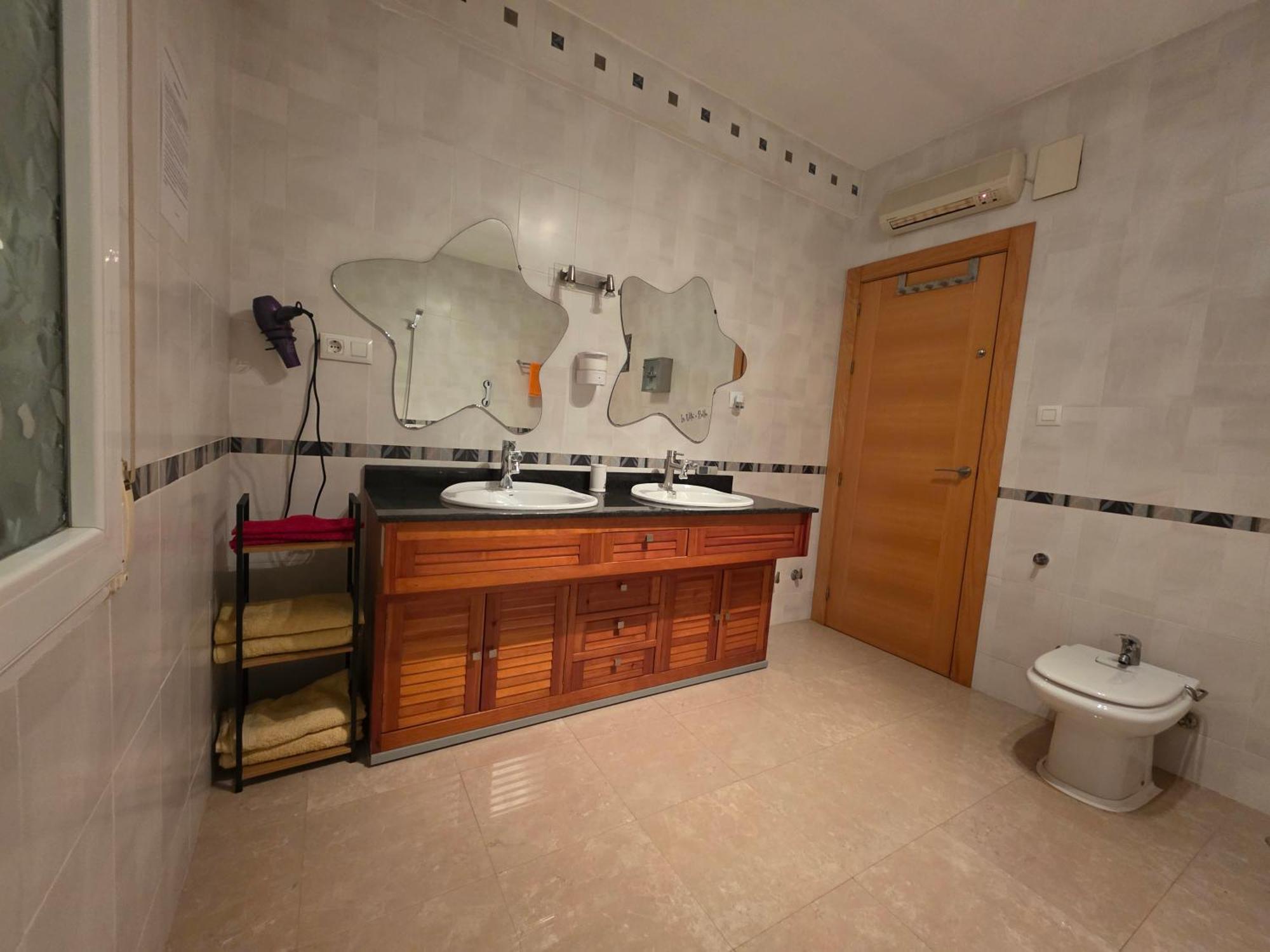 Homestay Vut Al-bayassi Baeza